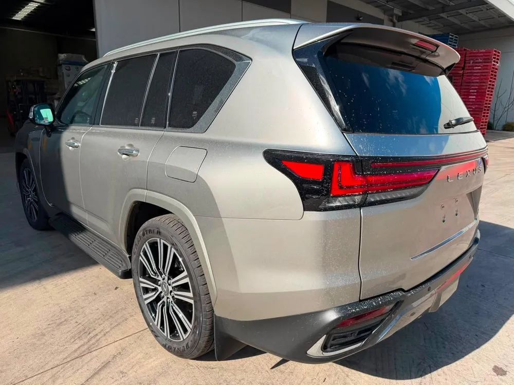 Lexus LX500d  Sports Luxury 3.3DTT AWD / Auto 4x4
